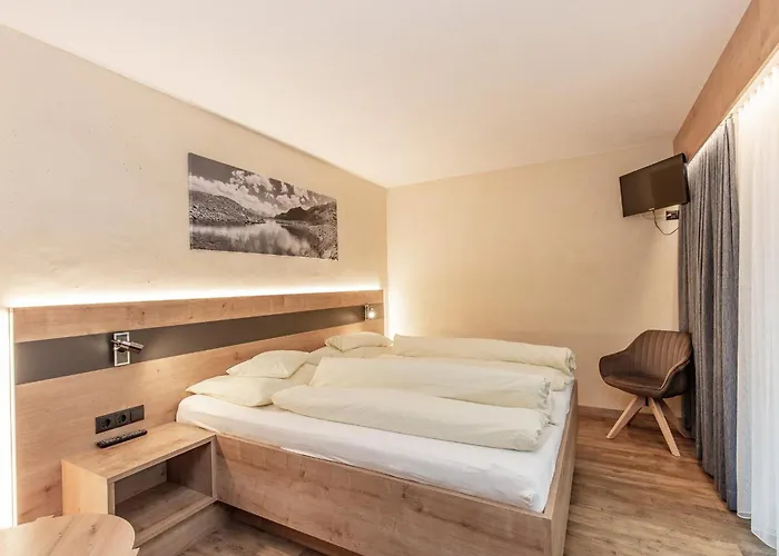 Haus Manfred Πανσιόν 4*