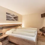Haus Manfred Pensjonat 4*
