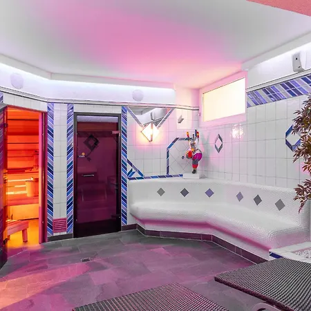 Гостьовий будинок Haus Manfred 4*