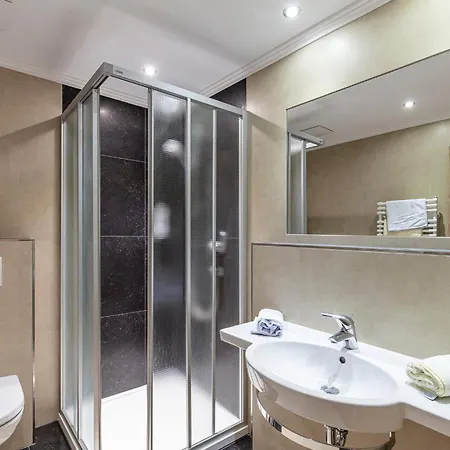 Gasthuis Haus Manfred 4*
